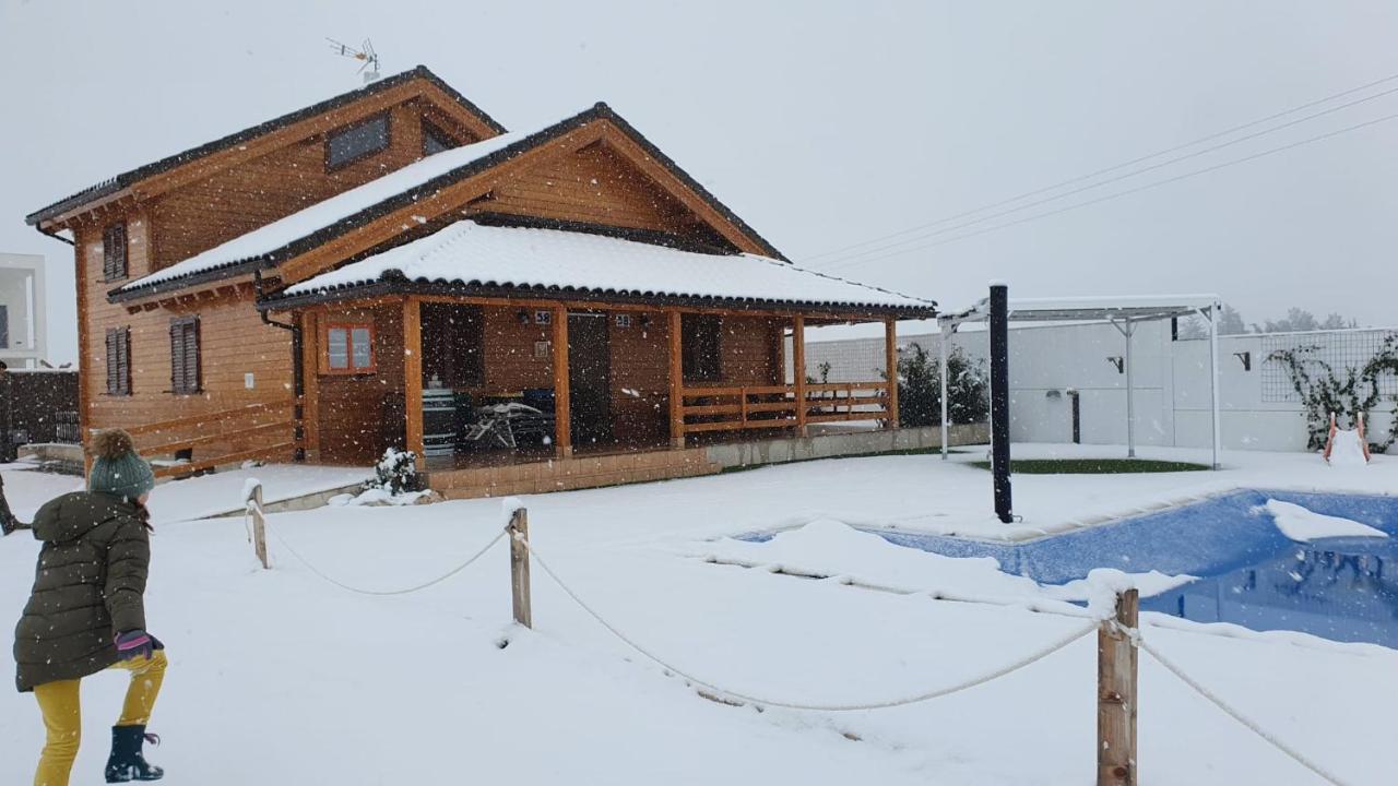 Madera Y Miel Casa Rural Con Ninos En Puy Du Fou Guadamur Luaran gambar